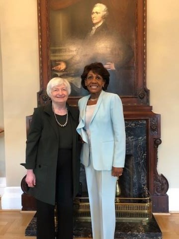 Rep__Waters_and_Sec__Yellen.jpg Image