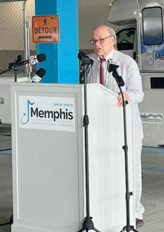 2025.9.12_SC_alone_at_airport.png Image